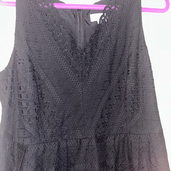 Loft Elegant Black Lace Dress - Picture 3 of 7